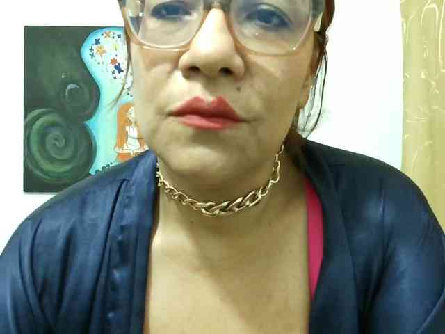 Madame_Desire webcam