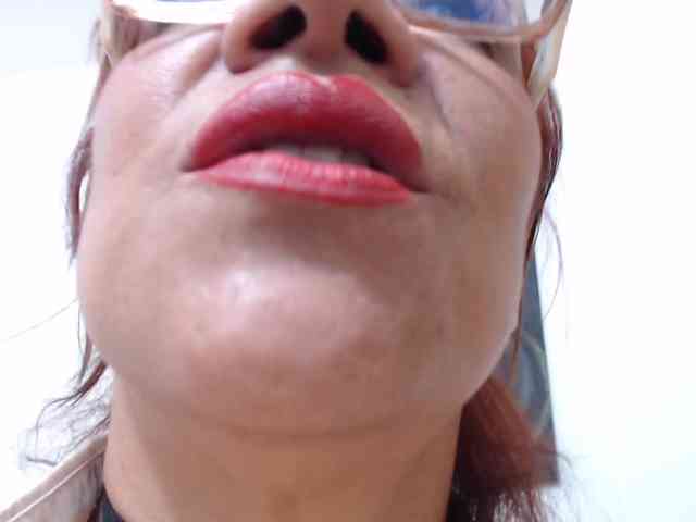 Madame_Desire webcam