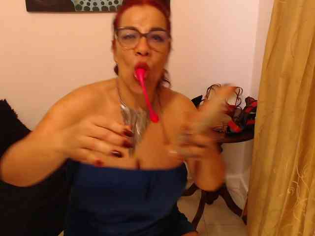 Madame_Desire webcam