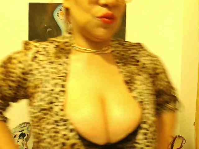 Madame_Desire webcam