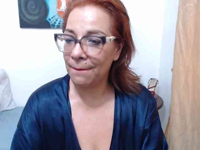 Madame_Desire webcam