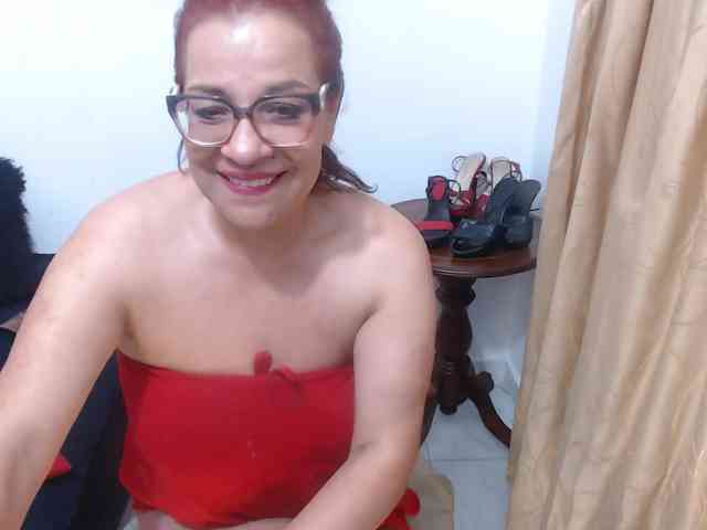 Maduragins Live Webcam on BongaCams