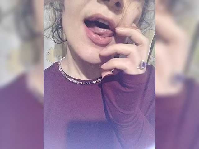 Good-woman's BongaCams show and profile