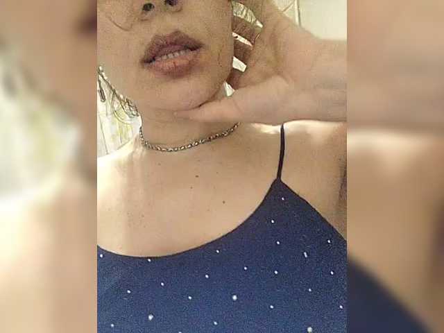 Good-woman's BongaCams show and profile