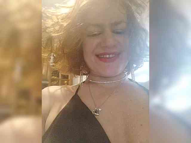 Good-woman webcam