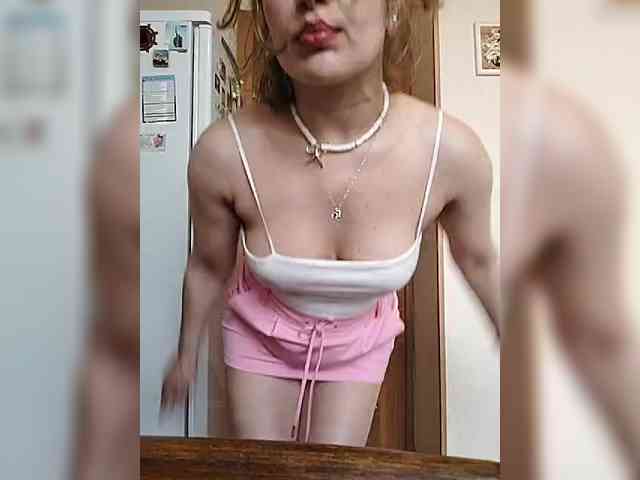 Good-woman webcam
