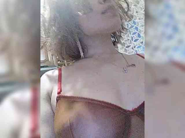 Good-woman webcam