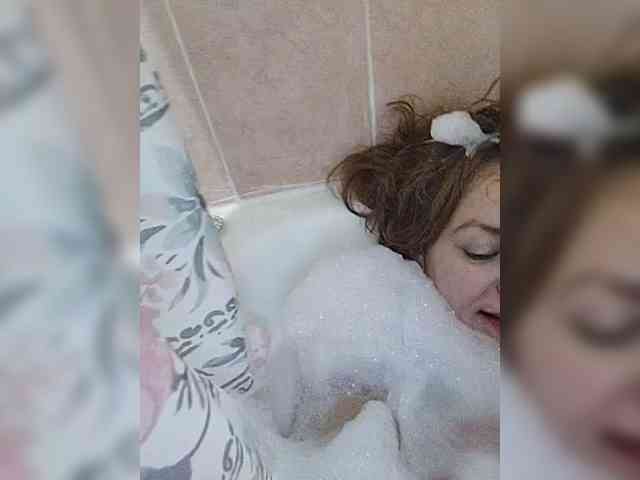 Good-woman Live Webcam on BongaCams