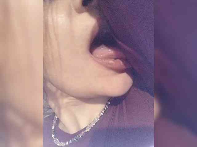 Good-woman Live Webcam on BongaCams