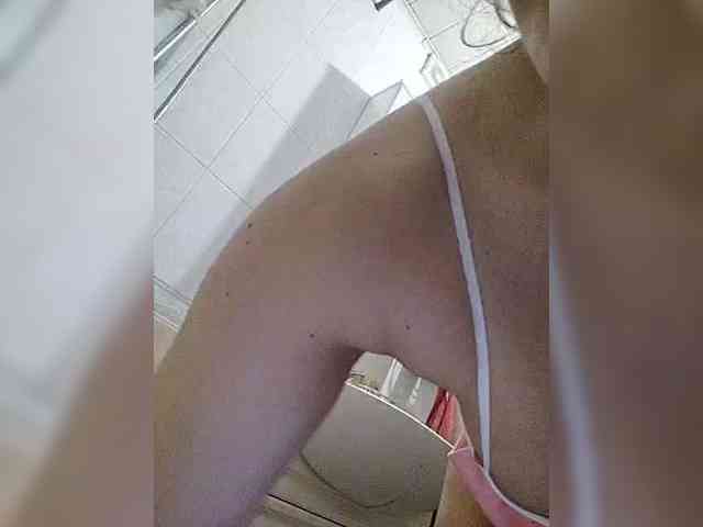 Good-woman webcam