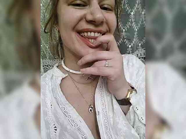 Good-woman webcam