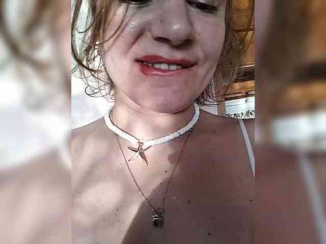 Good-woman webcam