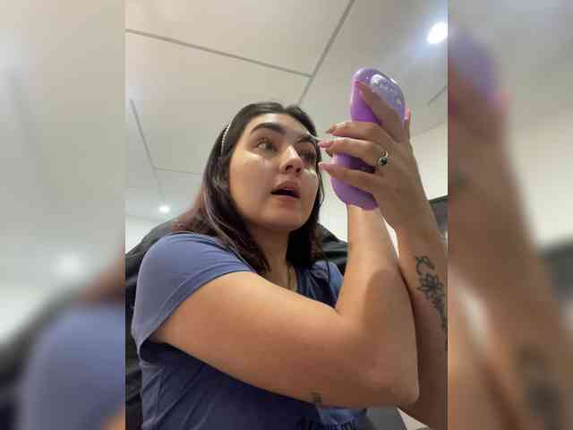 GigiCarter webcam