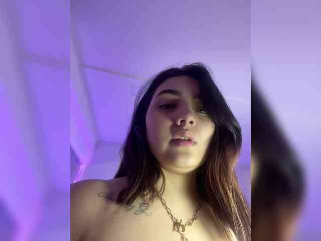 GigiCarter webcam
