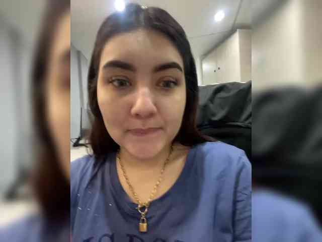 GigiCarter webcam