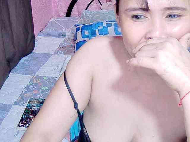 itsmeheart webcam