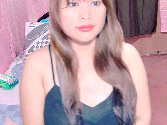 itsmeheart Live Webcam on BongaCams