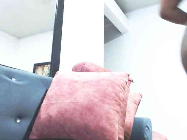 Aliciamoon webcam