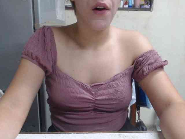 Martinajrosa Live Webcam on BongaCams