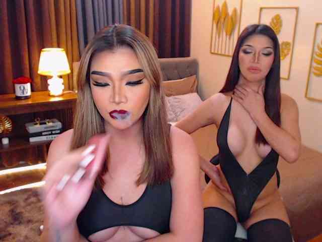 SeductiveDuos02 Live Webcam on BongaCams