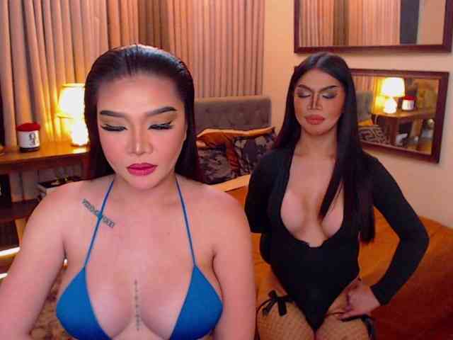 SeductiveDuos02 Live Webcam on BongaCams