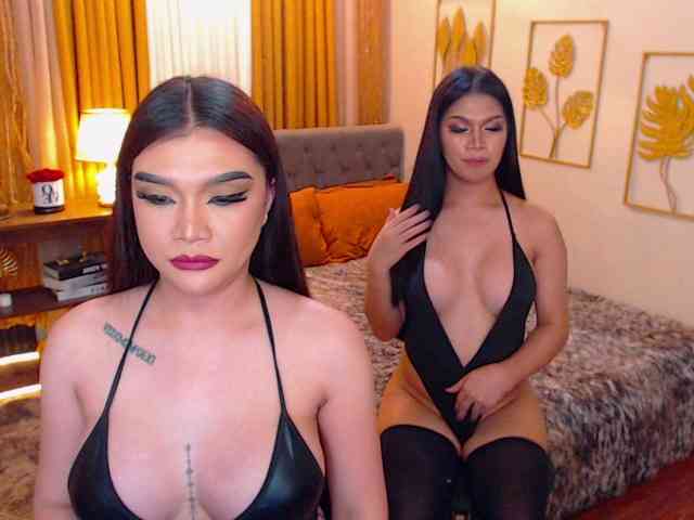 SeductiveDuos02 Live Webcam on BongaCams