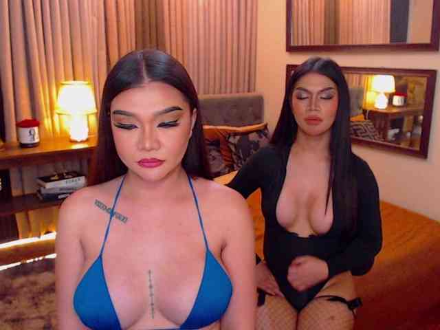 SeductiveDuos02 Live Webcam on BongaCams