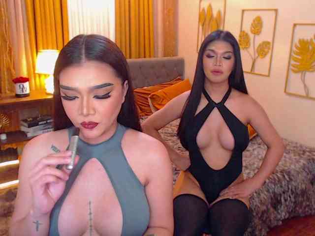 SeductiveDuos02 Live Webcam on BongaCams