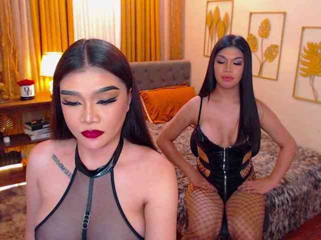SeductiveDuos02 Live Webcam on BongaCams
