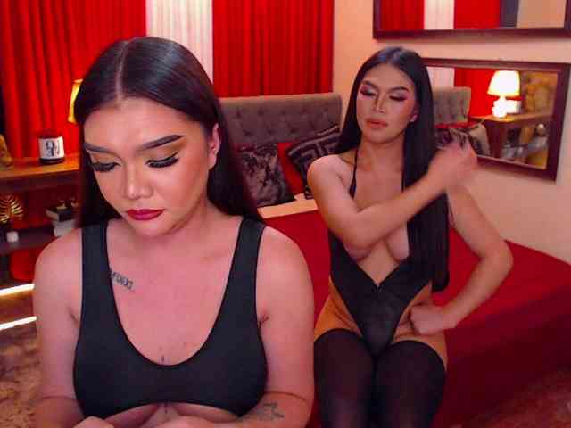 SeductiveDuos02 Live Webcam on BongaCams