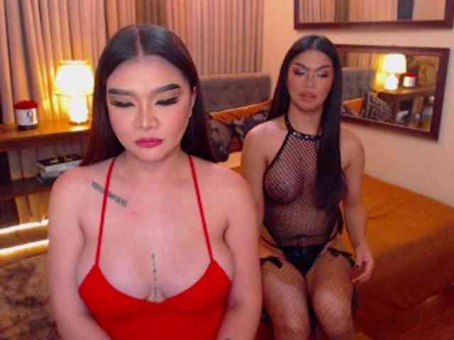 SeductiveDuos02 Live Webcam on BongaCams