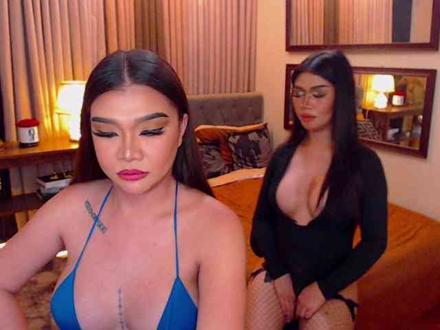 SeductiveDuos02 Live Webcam on BongaCams