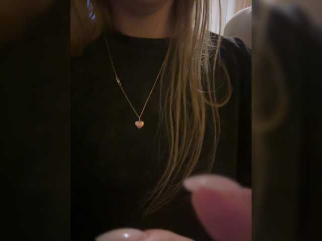 Sexy -RabbitFamily- wants you to fuck their body now -RabbitFamily- from BongaCams