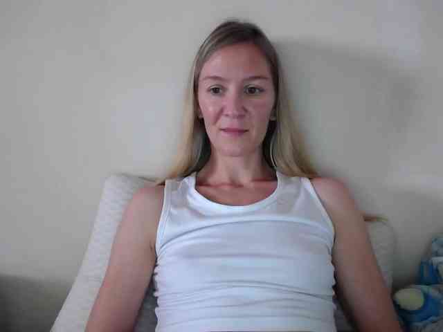 online cam to cam Melody121