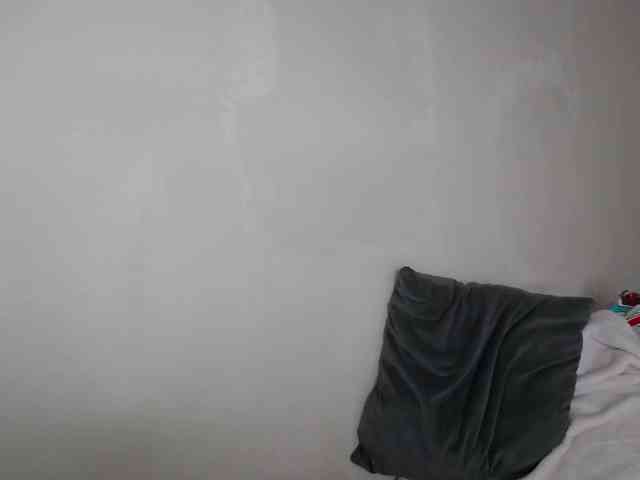 Melody121 webcam