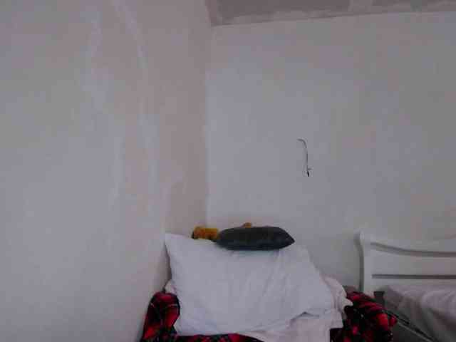 Melody121 webcam