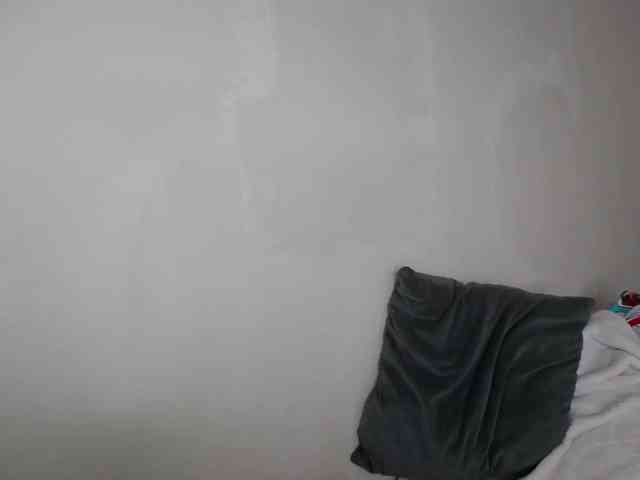 Melody121 webcam