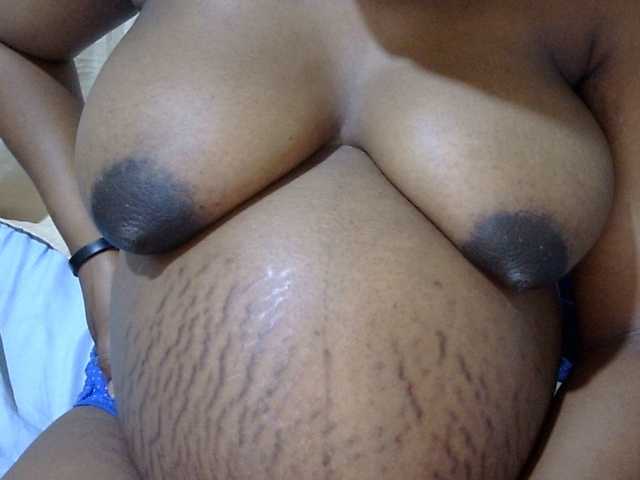 lovely-maya's BongaCams show and profile