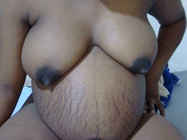 lovely-maya's BongaCams show and profile