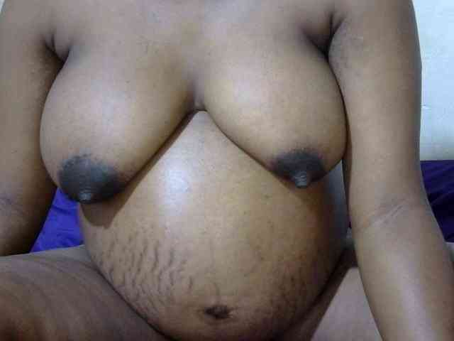 lovely-maya lovely-maya