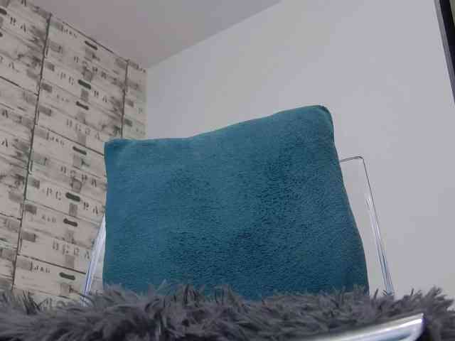 AnnyaRose webcam