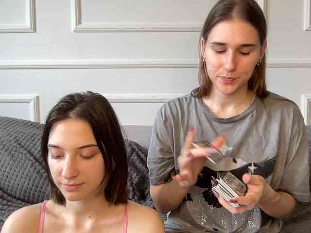 yoursweettreats Live Webcam on BongaCams