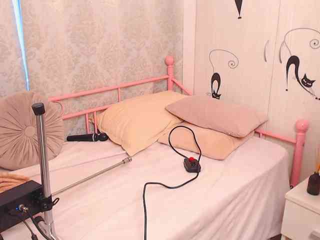 SherrySquirts webcam