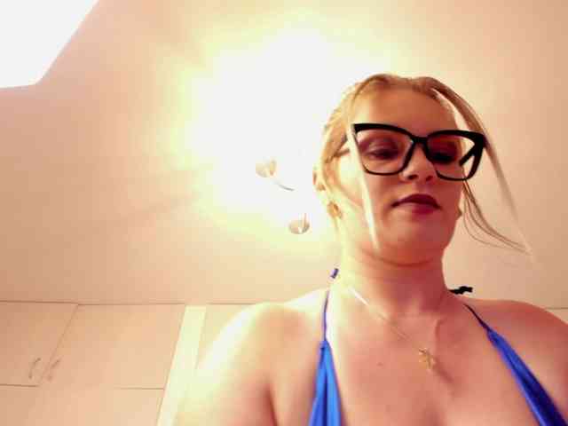 SherrySquirts webcam