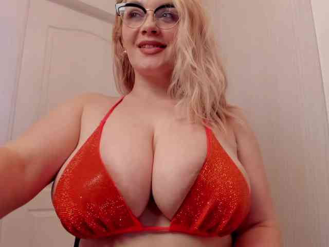 SherrySquirts webcam