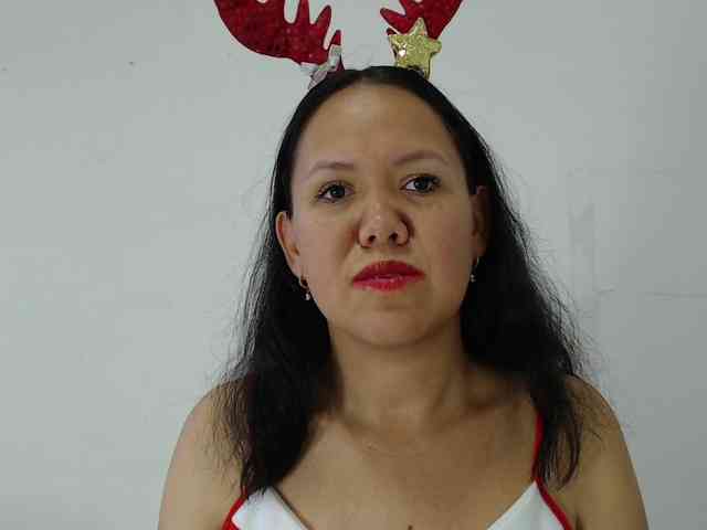 marilyn-beautifullyhairy webcam