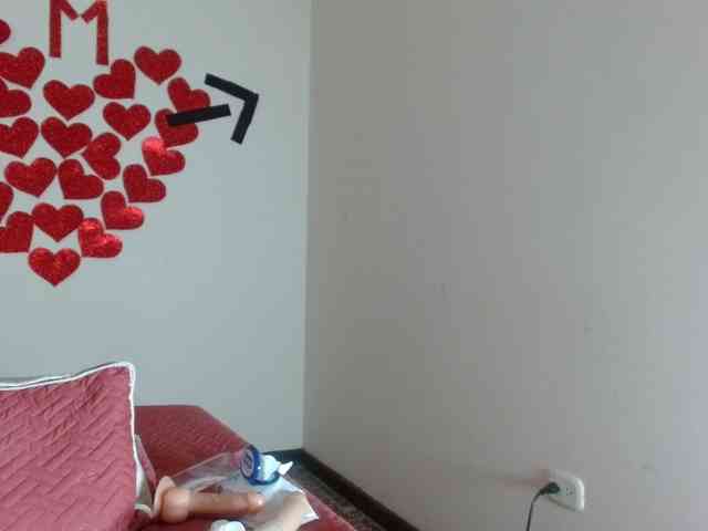 marilyn-beautifullyhairy webcam
