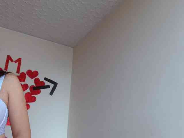 marilyn-beautifullyhairy webcam