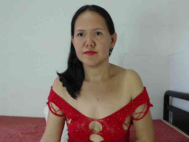 marilyn-beautifullyhairy webcam