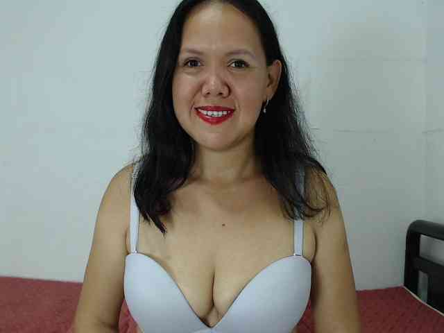 marilyn-beautifullyhairy webcam